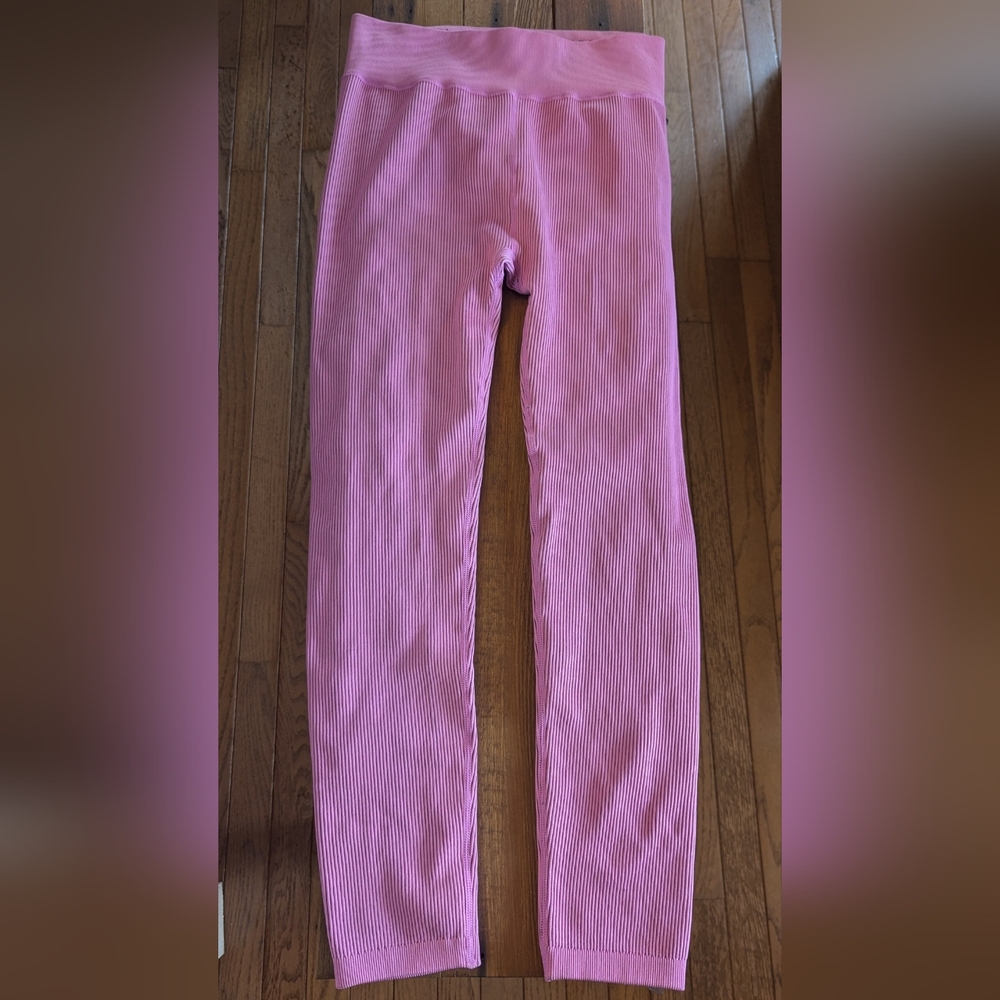 NWT Calvin Klein Performance Ribbed Leggings Pink Large Athletic Workout Pants‎